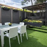 With Jacuzzi And Courtyard In * Andernos-les-Bains